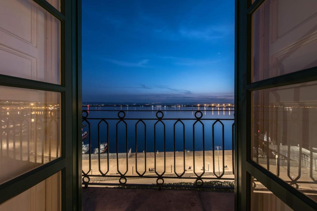Duomo Seaside Deluxe Apartment By Ortigia Apartments Syracuse Exterior foto