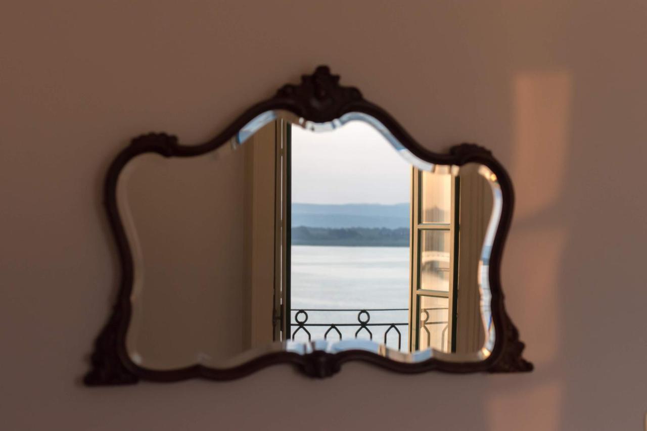 Duomo Seaside Deluxe Apartment By Ortigia Apartments Syracuse Exterior foto