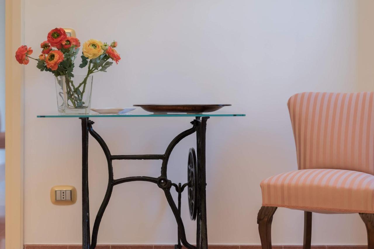 Duomo Seaside Deluxe Apartment By Ortigia Apartments Syracuse Exterior foto